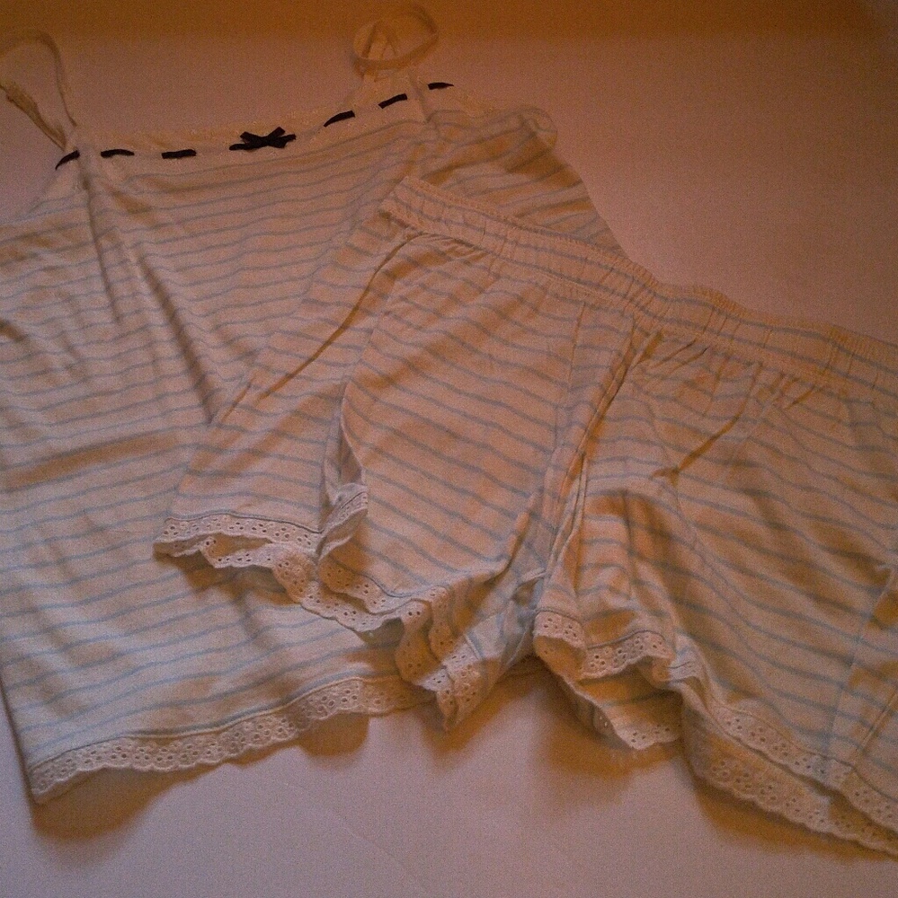 $6 SALE - ✨ NWOT Tommy Hilfiger Pajama Set